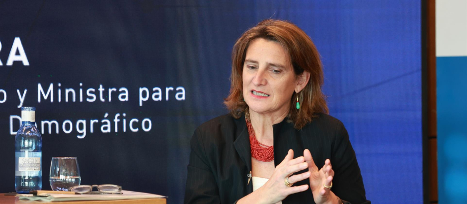 La ministra Teresa Ribera, este jueves en un foro informativo de la Cadena SER