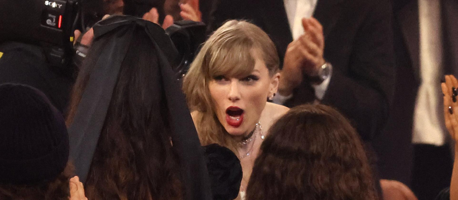 Taylor Swift en la reciente ceremonia de los Grammy, donde resultó gran triunfadora