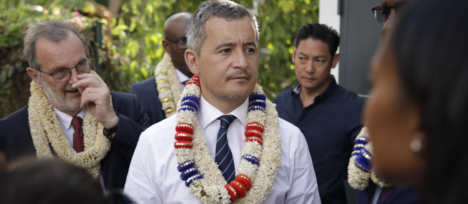 Gerald Darmanin, ministro de Interior de Francia durante su visita a la Isla francesa de Mayotte en el Océano Índico