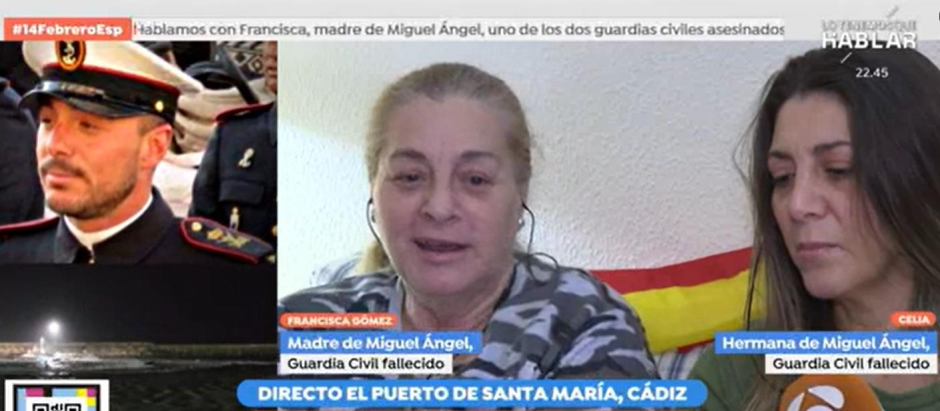 La madre y la hermana de Miguel Ángel Gómez