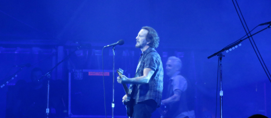 Pearl Jam actuando en Madrid en 2018