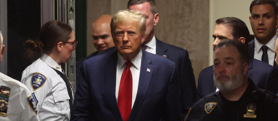 El expresidente Donald Trump llegando a un tribunal de Nueva York