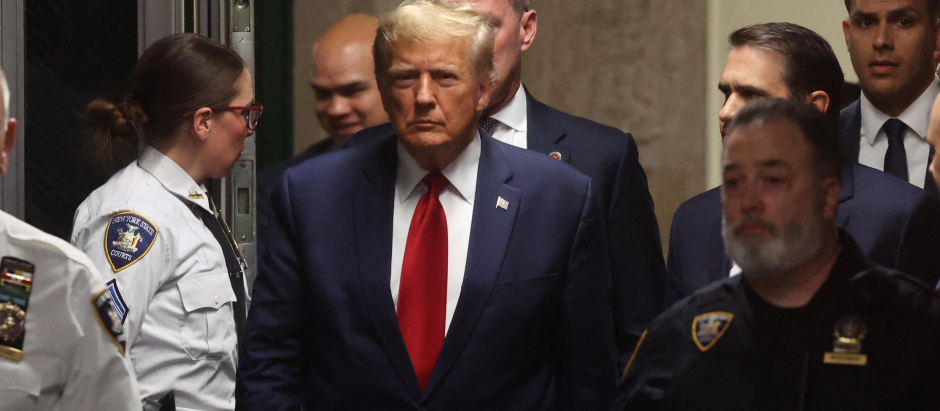 El expresidente Donald Trump llegando a un tribunal de Nueva York
