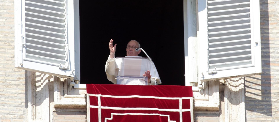 El Santo Padre durante el Ángelus el pasado 18 de febrero