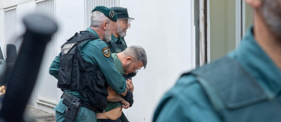 Uno de los detenidos por el asesinato de dos guardias civiles en Barbate (Cádiz)