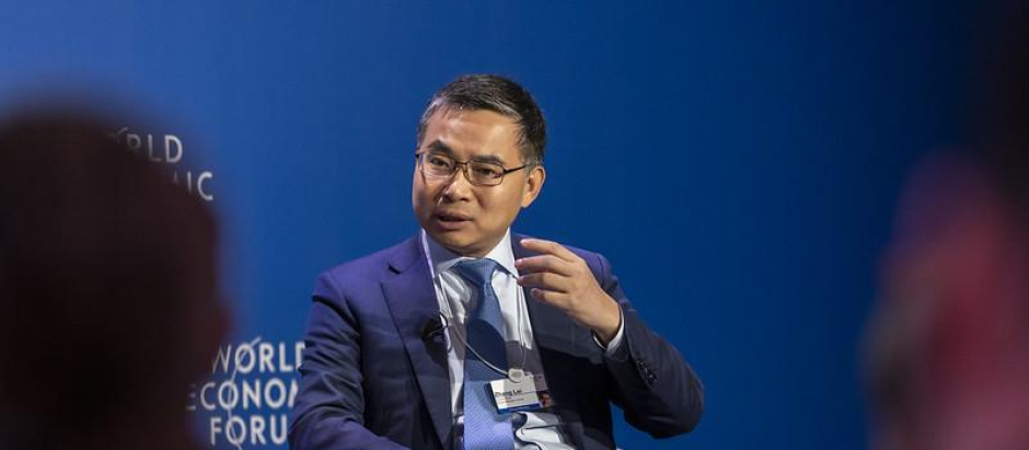 El presidente de Envision, Lei Zhang, en el Foro Económico Mundial.