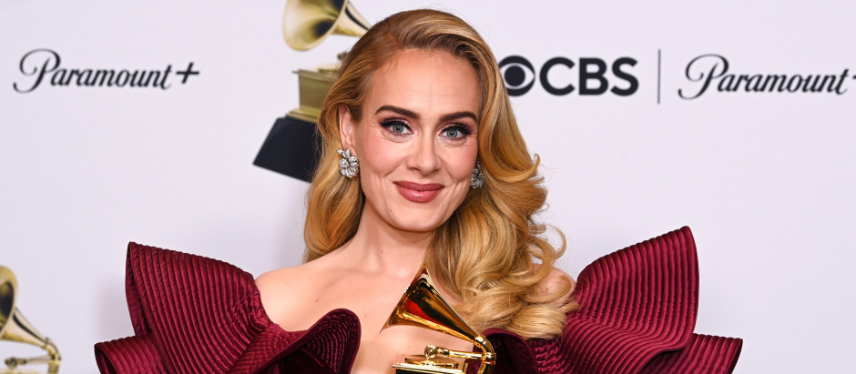 La cantante Adele en los Grammys de 2023