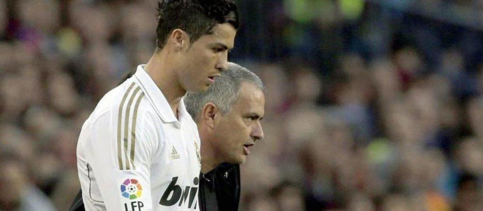 José Mourinho, en su etapa como entrenador del Real Madrid, junto a Cristiano Ronaldo