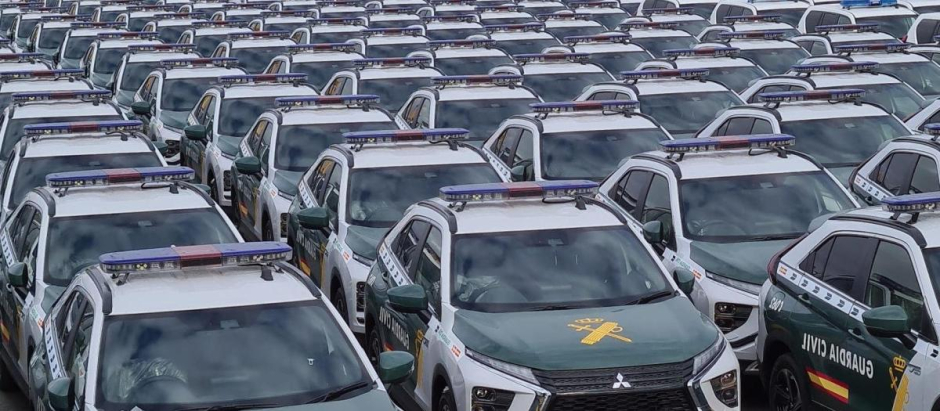 La policía ha recibido innumerables flotas de coches eléctricos e híbridos los últimos meses