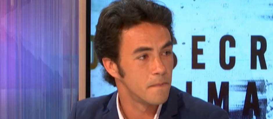 El matador José Ruiz Muñoz durante su intervención en la televisión de Andalucía