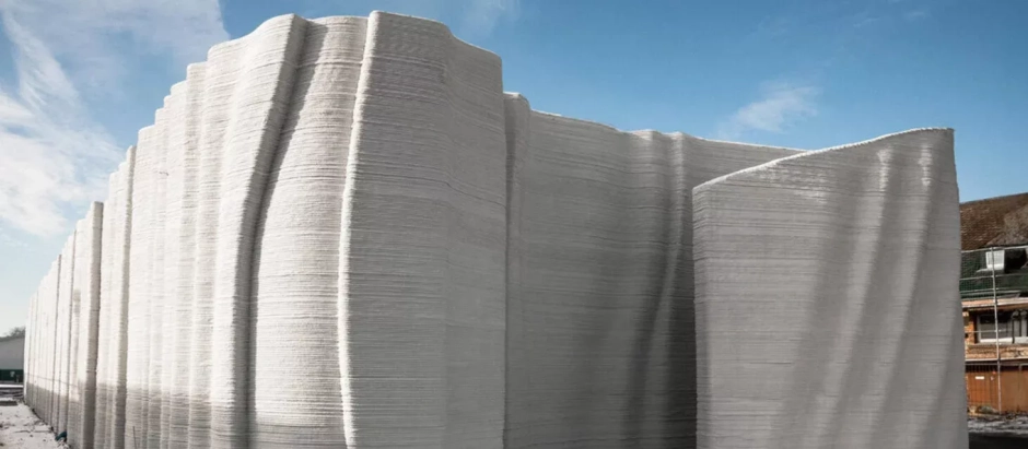 Fachada de pared ondulada del edificio impreso en 3D más grande de Europa