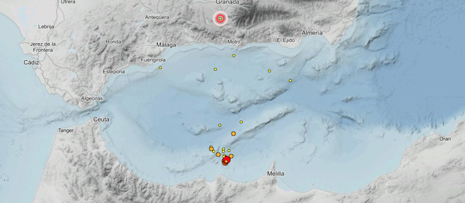 Mapa que muestra la ubicación de los terremotos y sus réplicas en el mar de Alborán