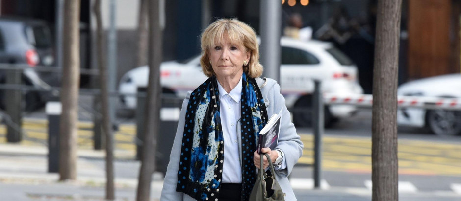 La expresidenta de la Comunidad de Madrid Esperanza Aguirre, a su llegada a la Audiencia Nacional
