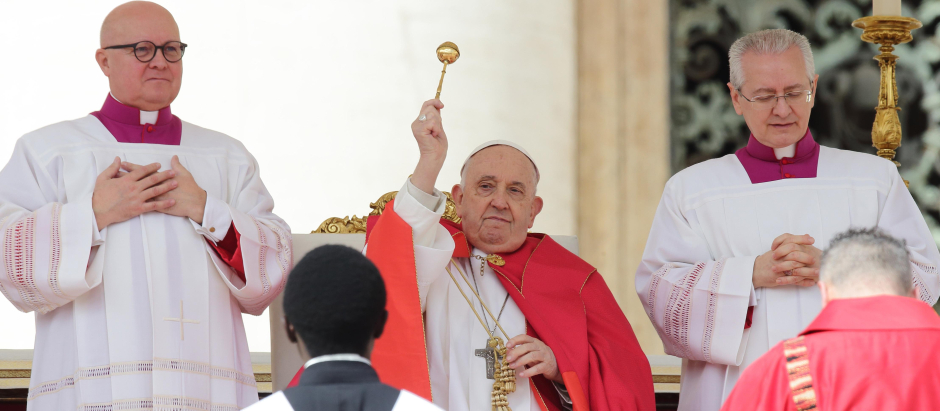 Este domingo el Papa no leyó la homilía del Domingo de Ramos por encontrarse fatigado