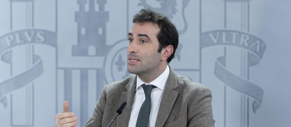 El ministro de Economía, Carlos Cuerpo, afirma que España va muy bien.
