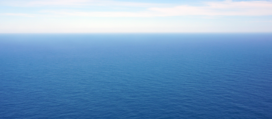 Imagen de archivo del océano Atlántico