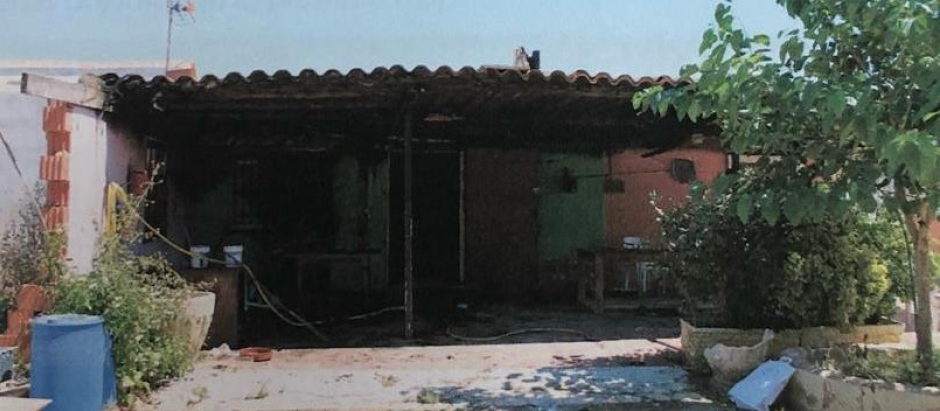 Imagen de la casa quemada