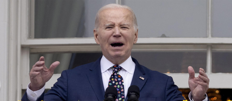 El presidente de EE. UU. Joe Biden en la presentación de la carrera de la búsqueda de huevos de pascua 2024