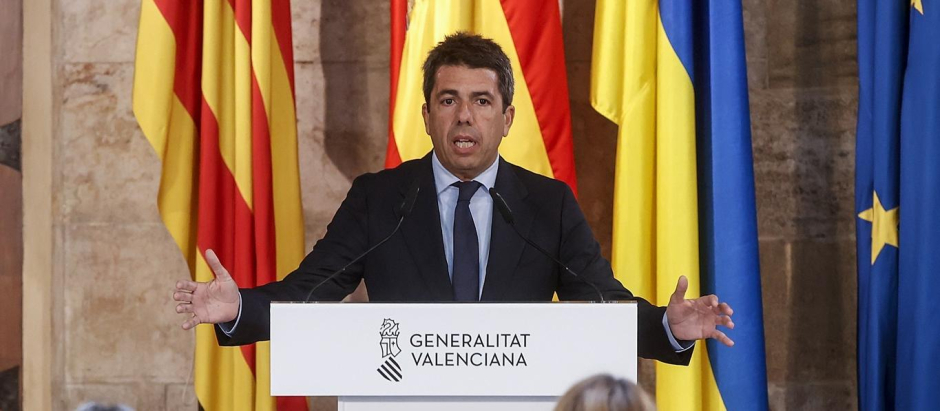 El presidente de la Generalitat Valenciana, Carlos Mazón, a comienzos de abril, en el Palau