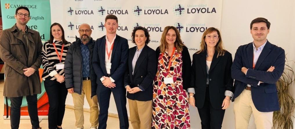 Equipo de Loyola Idiomas con los representantes de Cambridge English Iber