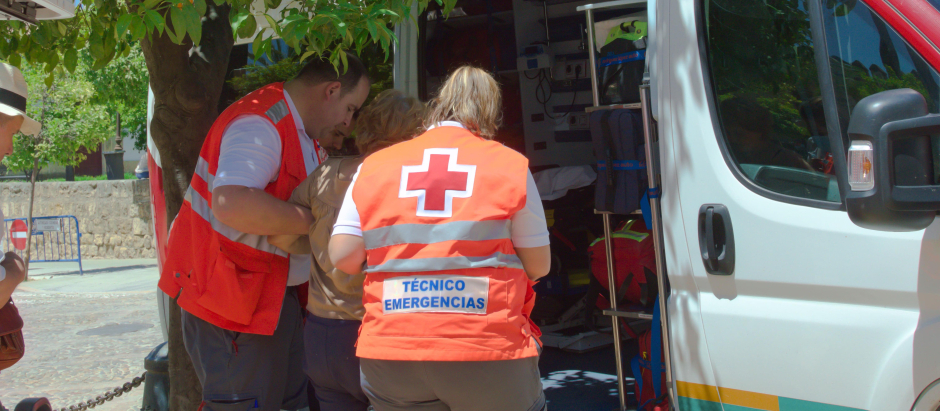 Dispositivo sanitario de Cruz Roja para las Cruces de Córdoba