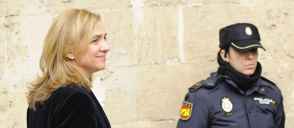 La Infanta Cristina, a su llegada al Juzgado de Palma de Mallorca en febrero de 2014