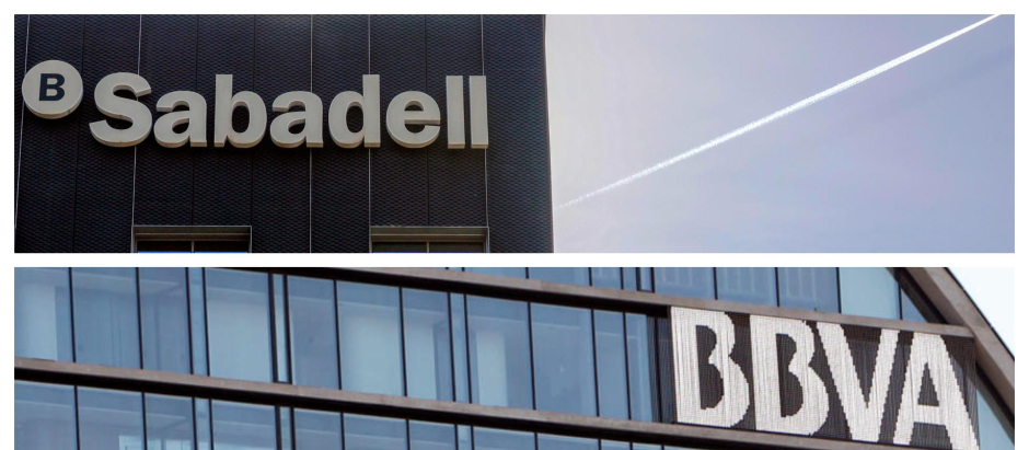 Letreros de Sabadell y BBVA en sus respectivas sedes