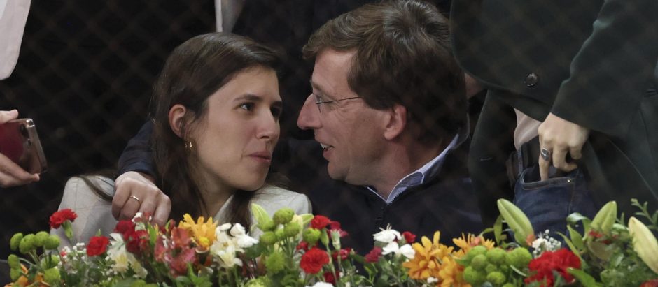 Teresa Urquijo y José Luis Martínez Almeida presenciaron junto a Isabel Díaz Ayuso el último partido de Nadal en Madrid