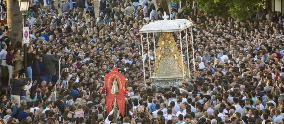 Sin lugar a dudas, la procesión de la Virgen del Rocío es el momento más esperado para los devotos