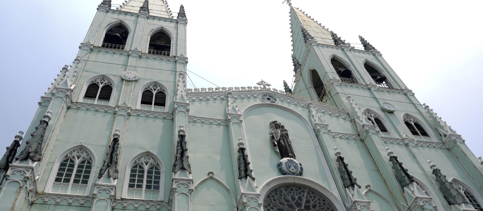 La basílica de San Sebastián de Manila está catalogada como Tesoro Cultural Nacional
