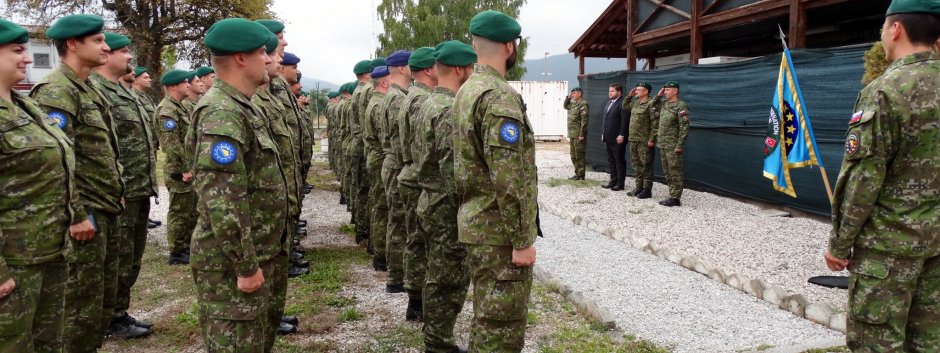 Militares de la Euroforce durante el cambio de mando