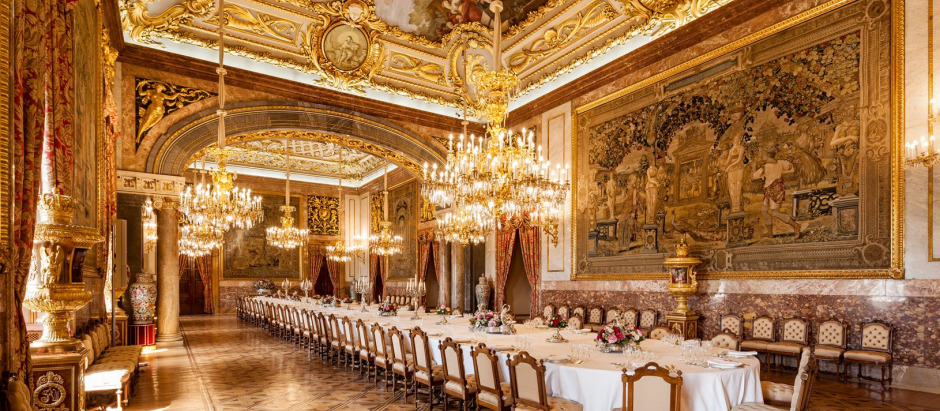 La decoración del comedor de gala del Palacio Real de Madrid