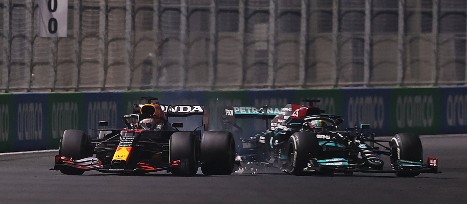 La penúltima carrera del año estuvo precedida por la disputa y piques entre Verstappen y Hamilton