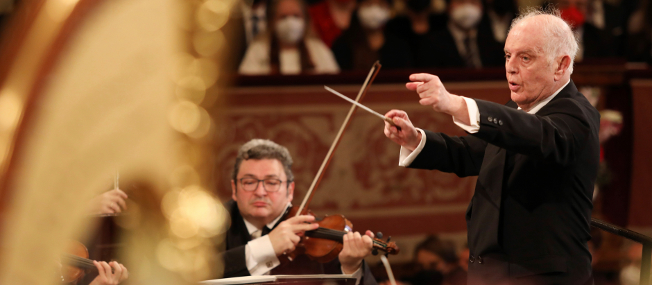 La Orquesta Filarmónica de Viena, bajo la batuta del maestro argentino-español-israelí Daniel Barenboim