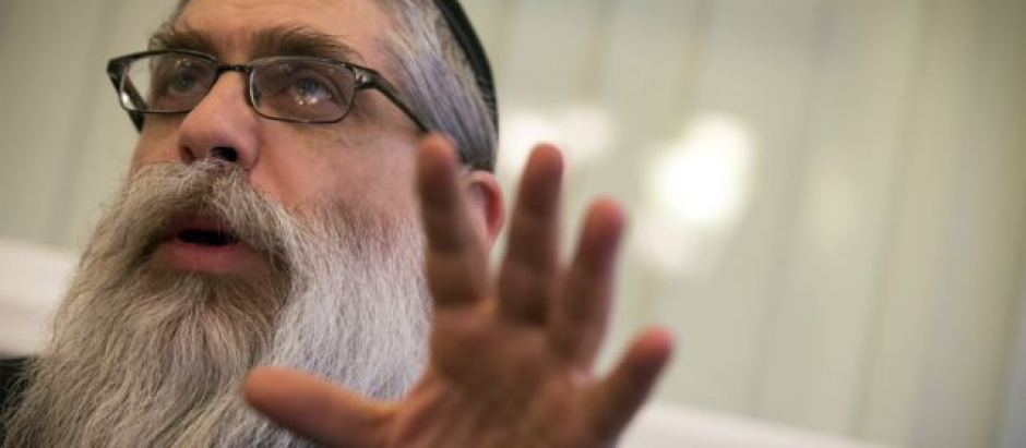 El rabino Yaakov Dov Bleich alerta de lo que está ocurriendo en el proceso de "desnazificación"