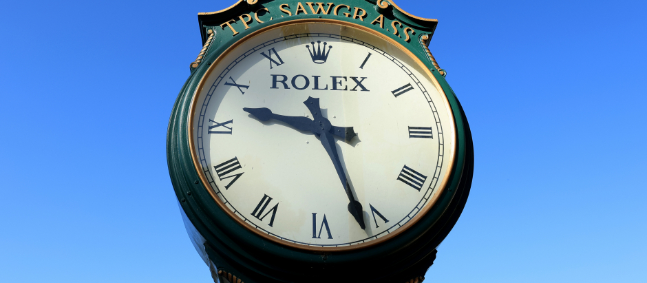 Un reloj muestra la hora en Florida