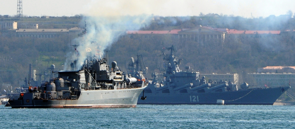 El crucero de misiles insignia de la Armada rusa 'Moskva'