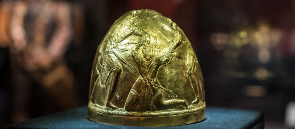 Una de las piezas de oro del imperio Escita expoliada por las tropas rusas en el Museo de Melitopol