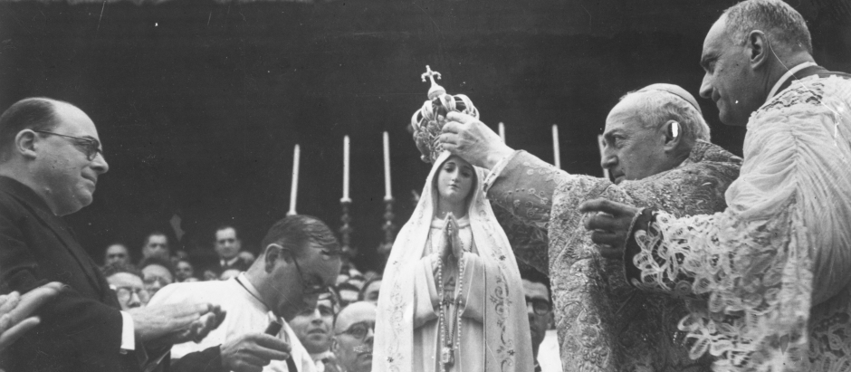 Coronación de la imagen de la Virgen de Fátima, 13 de mayo de 1946