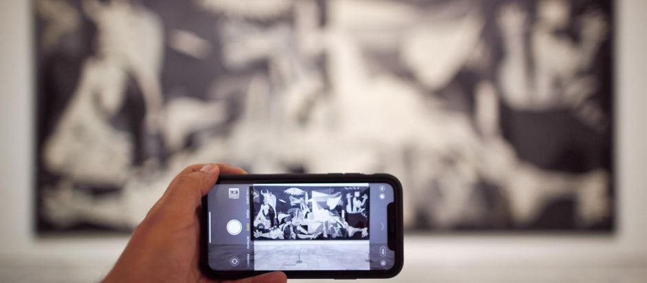 Fotografía del Pablo Picasso 'Guernica' en el Museo Nacional Centro de Arte Reina Sofía