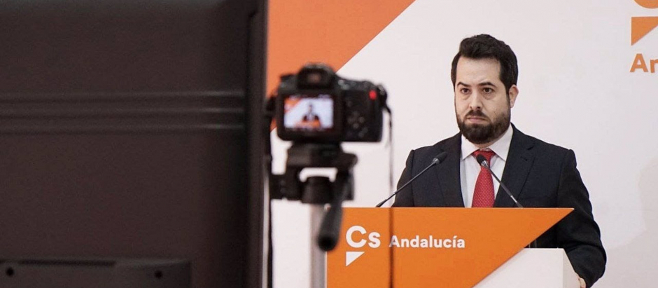 08-02-2021 El portavoz adjunto de Cs en el Parlamento de Andalucía, Fran Carrillo, este lunes en rueda de prensa.
ESPAÑA EUROPA ANDALUCÍA POLÍTICA
CIUDADANOS