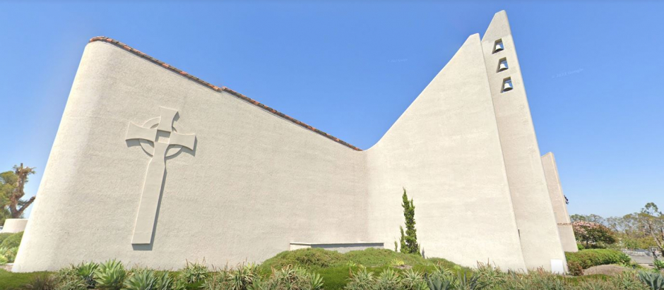 glesia Presbiteriana de Geneva, lugar de un tiroteo que tuvo lugar a primera hora de la tarde en Laguna Woods, California (EE.UU.)