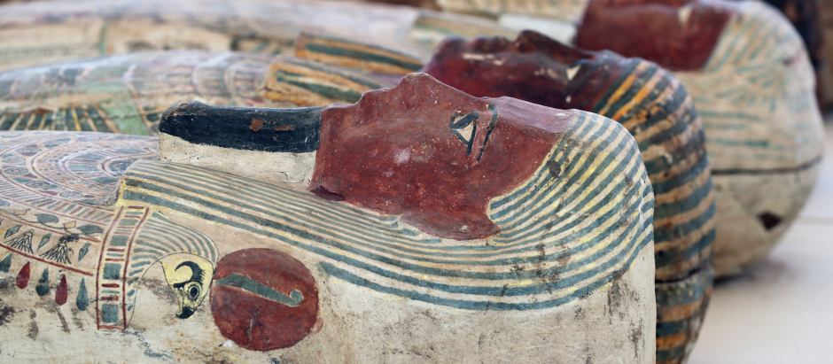 Se han descubierto 250 féretros en la necrópolis de Saqqara en Giza, Egipto