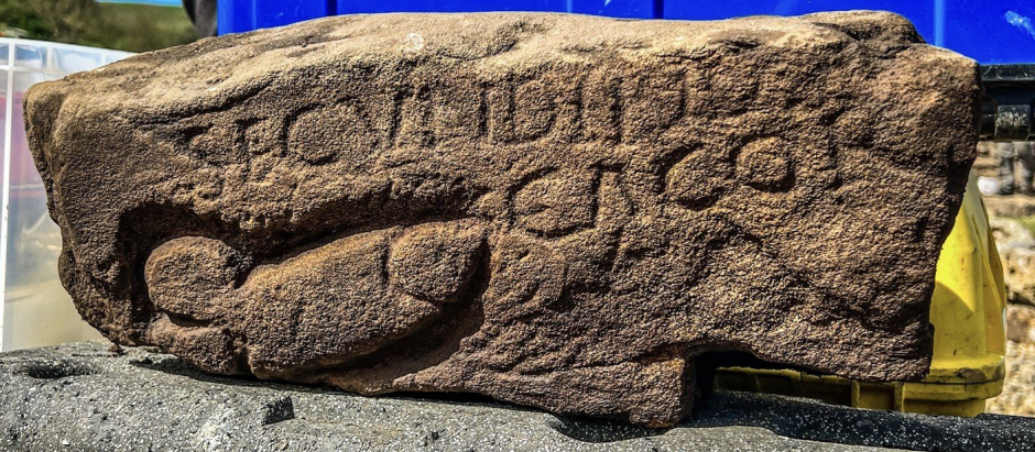El grafiti antiguo descubierto en Vindolanda, uno de los fuertes que custodiaba la Muralla de Adriano