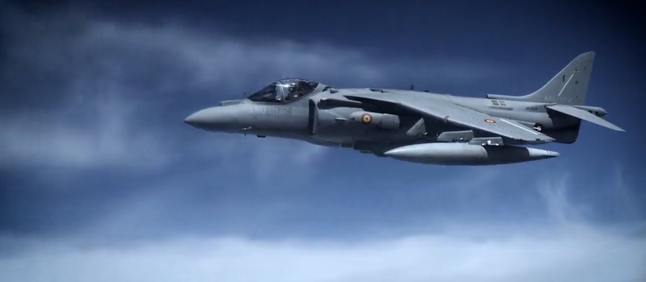Harrier españoles se rebasasen en pleno vuelo con aviones de la OTAN