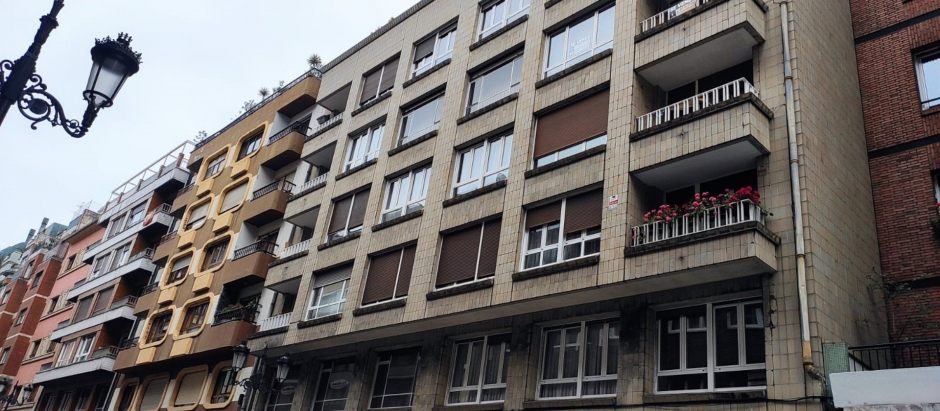 Edificio de viviendas en Oviedo.