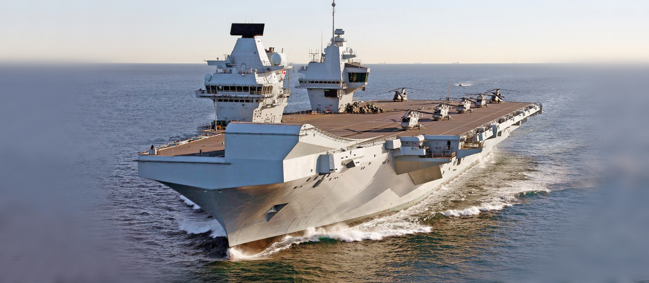 El imponente portaaviones Príncipe de Gales de la Royal Navy