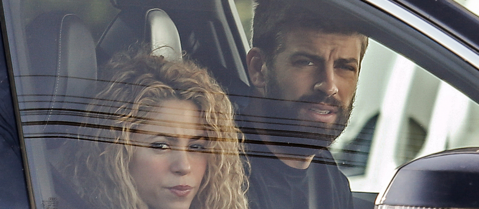 Gerard Pique y Shakira en el coche juntos en el coche, eran otros tiempos