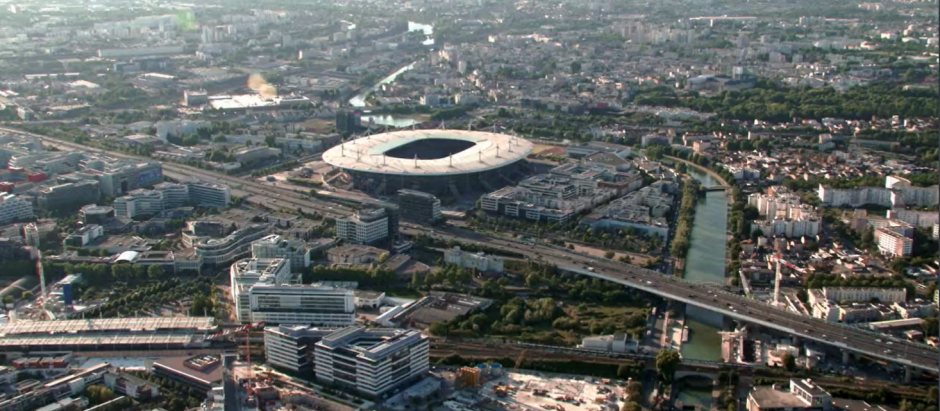 Vista aérea de la zona de Saint-Denis con el Estadio de Francia