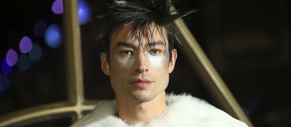 Actor Ezra Miller at the Fantastic Beasts: The Crimes of Grindelwald UK premiere in London. *** Local Caption *** .